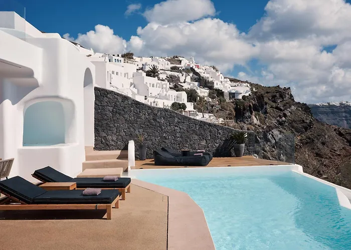 Olvos Luxury Aparthotel 4*