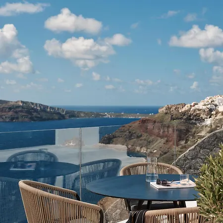 Olvos Luxury Oia (Santorini)