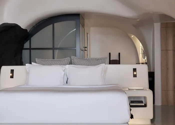 Olvos Luxury אויה