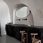 Olvos Luxury Oia