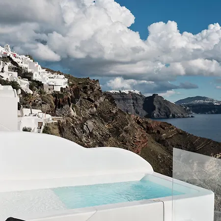 Olvos Luxury 3* Oía